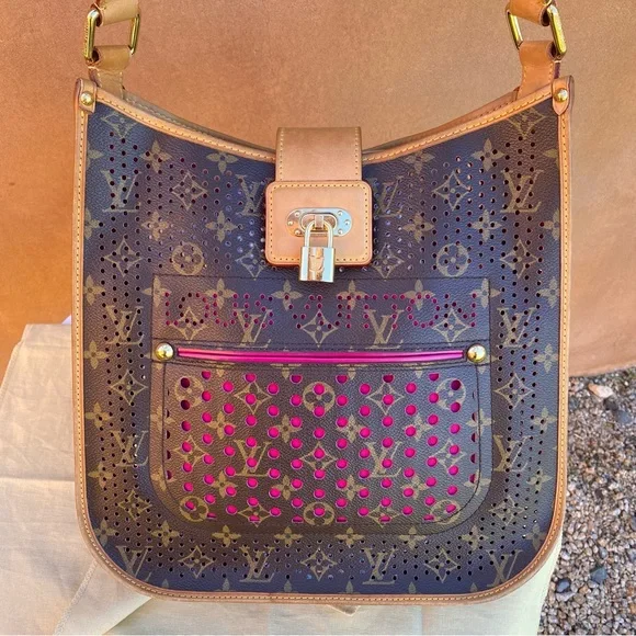 SOLD Louis Vuitton Monogram Perforated Monogram Musette Bag - Picture 4 of 13
